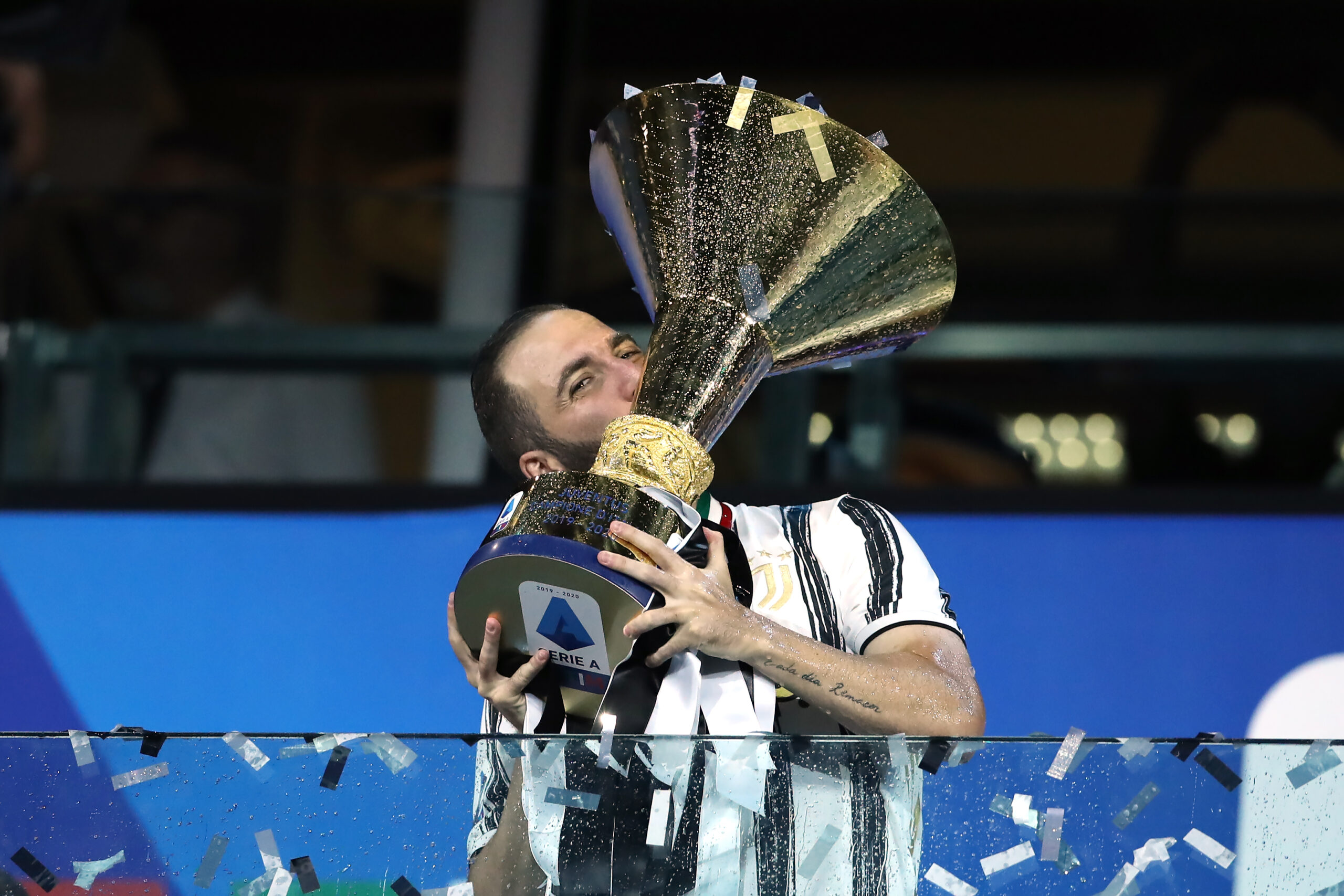 Higuain E L Addio Al Calcio Mi Sento Un Privilegiato CplayNews